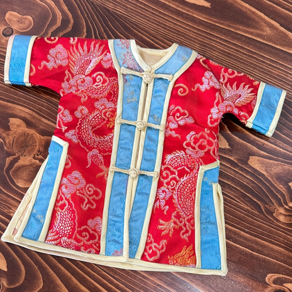 Red and Blue Dragon Embroidered Saki Bottle Jacket